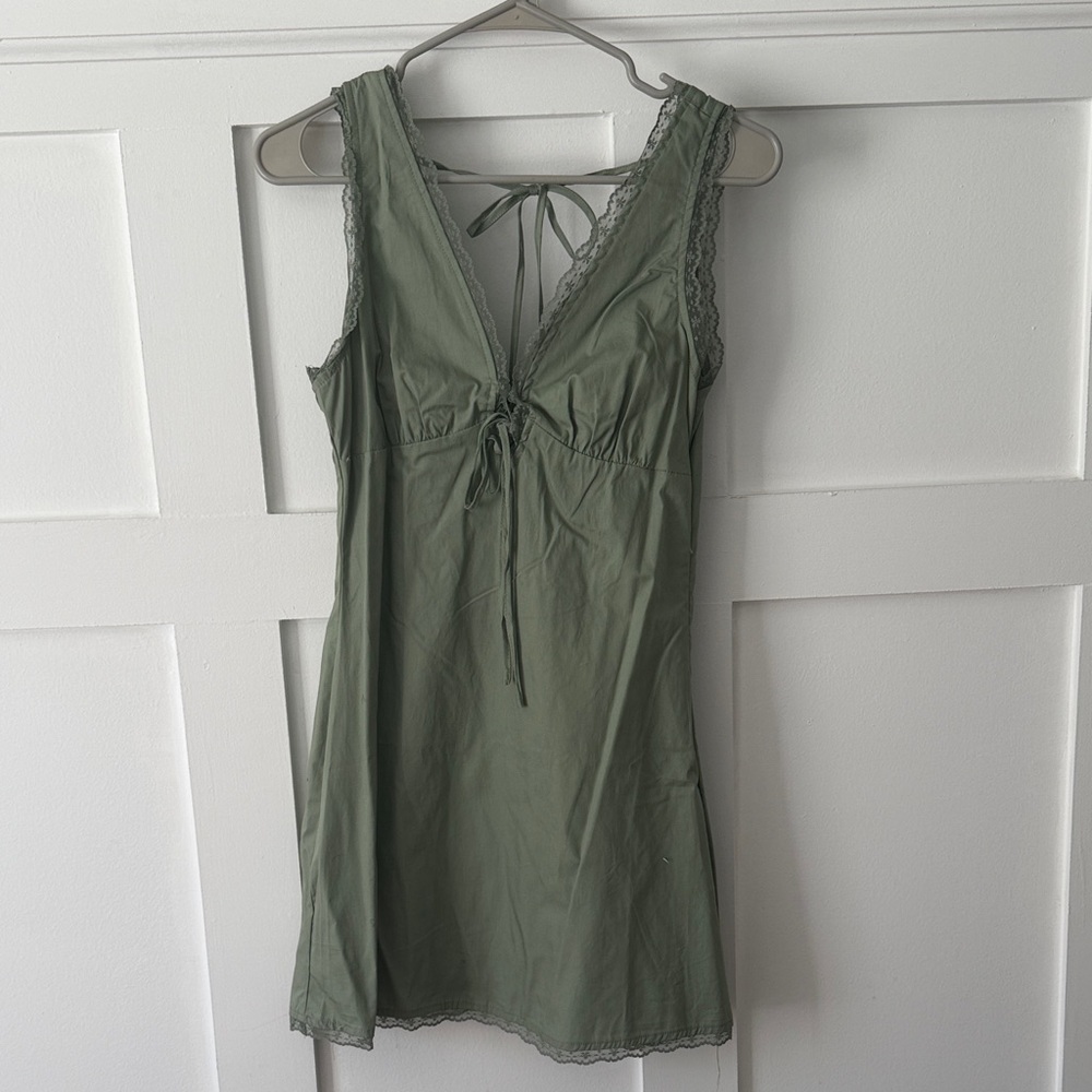 NWT Green Sleeveless Lace-Trim Dress - size S or XS